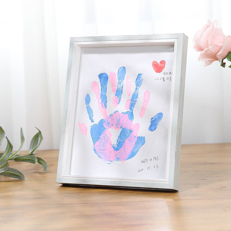 DIY Colorful Graffiti Couple Handprint Photo Frame – Artistic Memory Kit